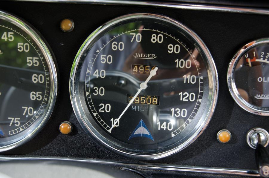 Панель приборов ASA 1000 GT 1963 года  (фото 21 из 51)